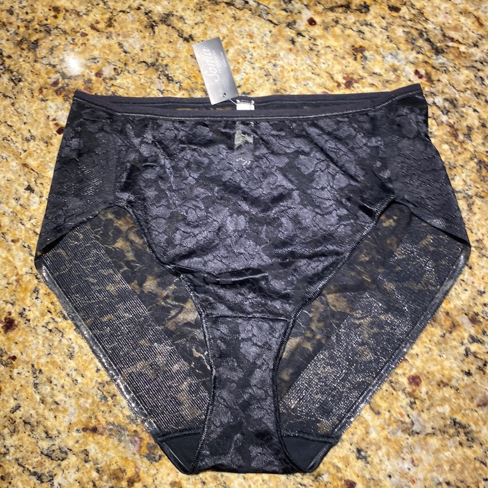 NWT Soma panties Lg. Vanishing edge